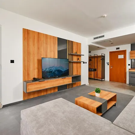 Korona Hotel 4*
